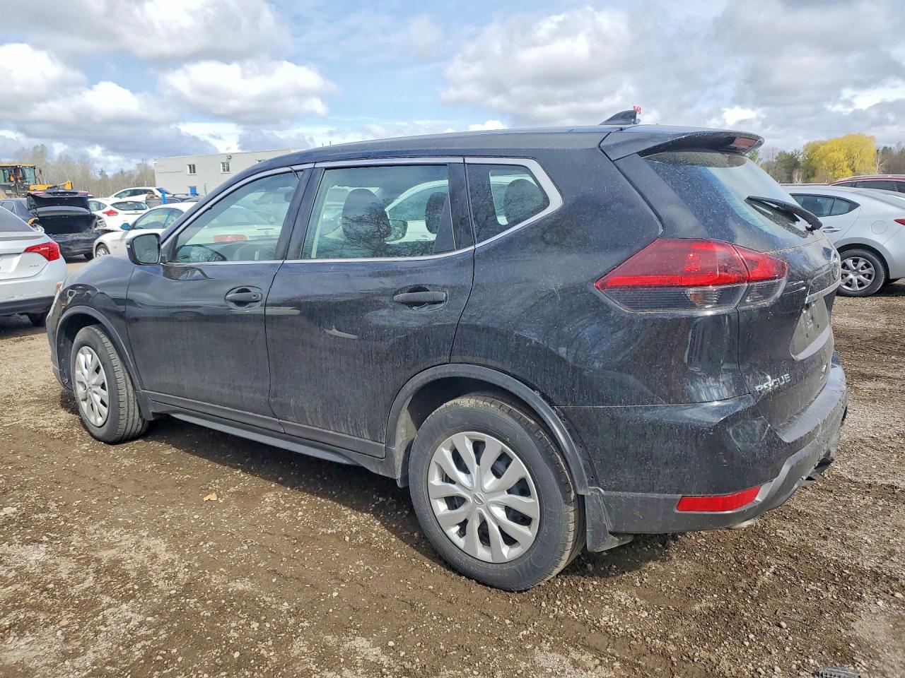 2019 NISSAN ROGUE S photo 4