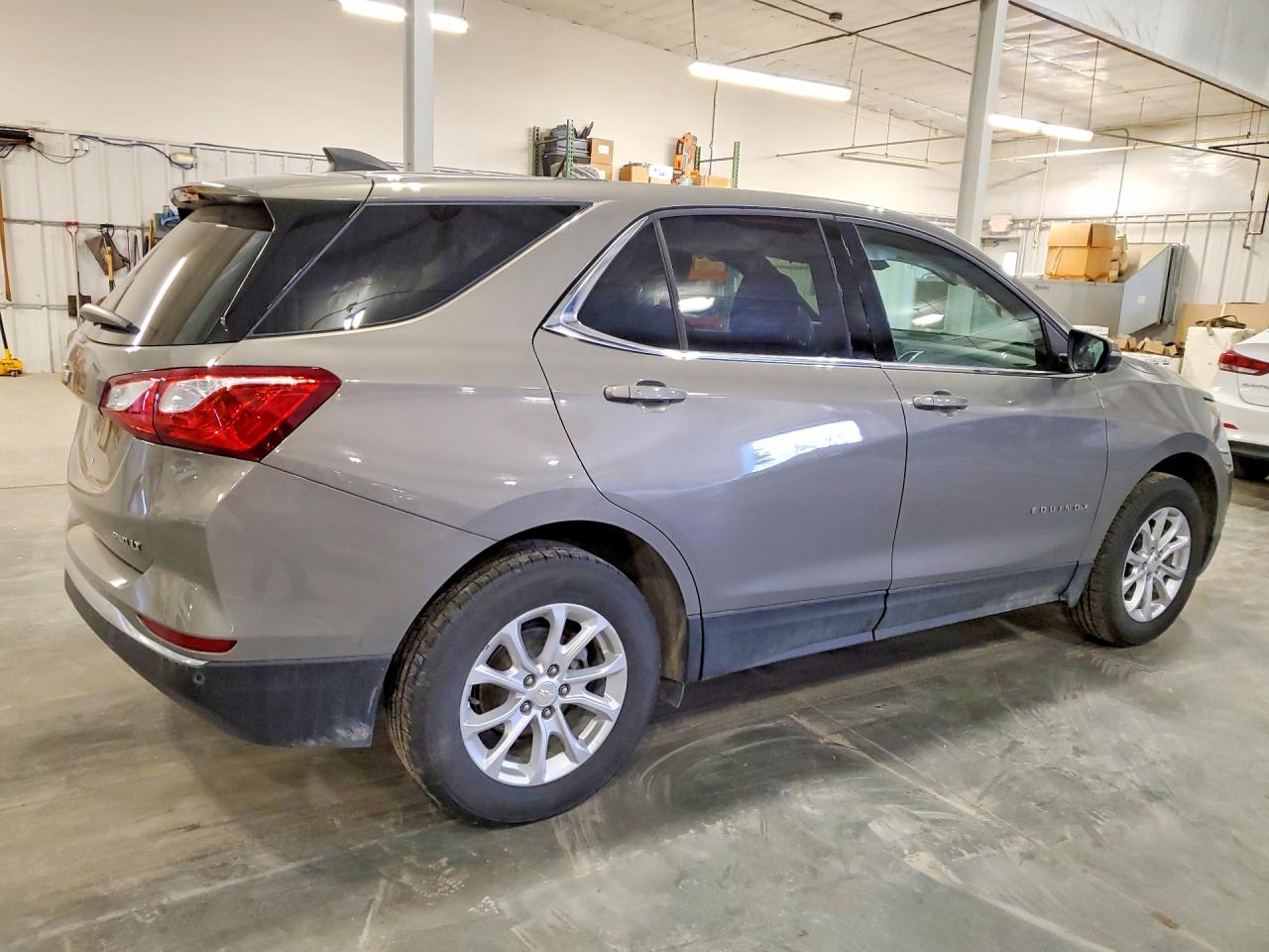 2019 CHEVROLET EQUINOX LT photo 5