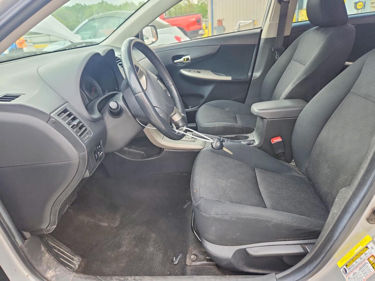 2010 TOYOTA COROLLA S photo 7