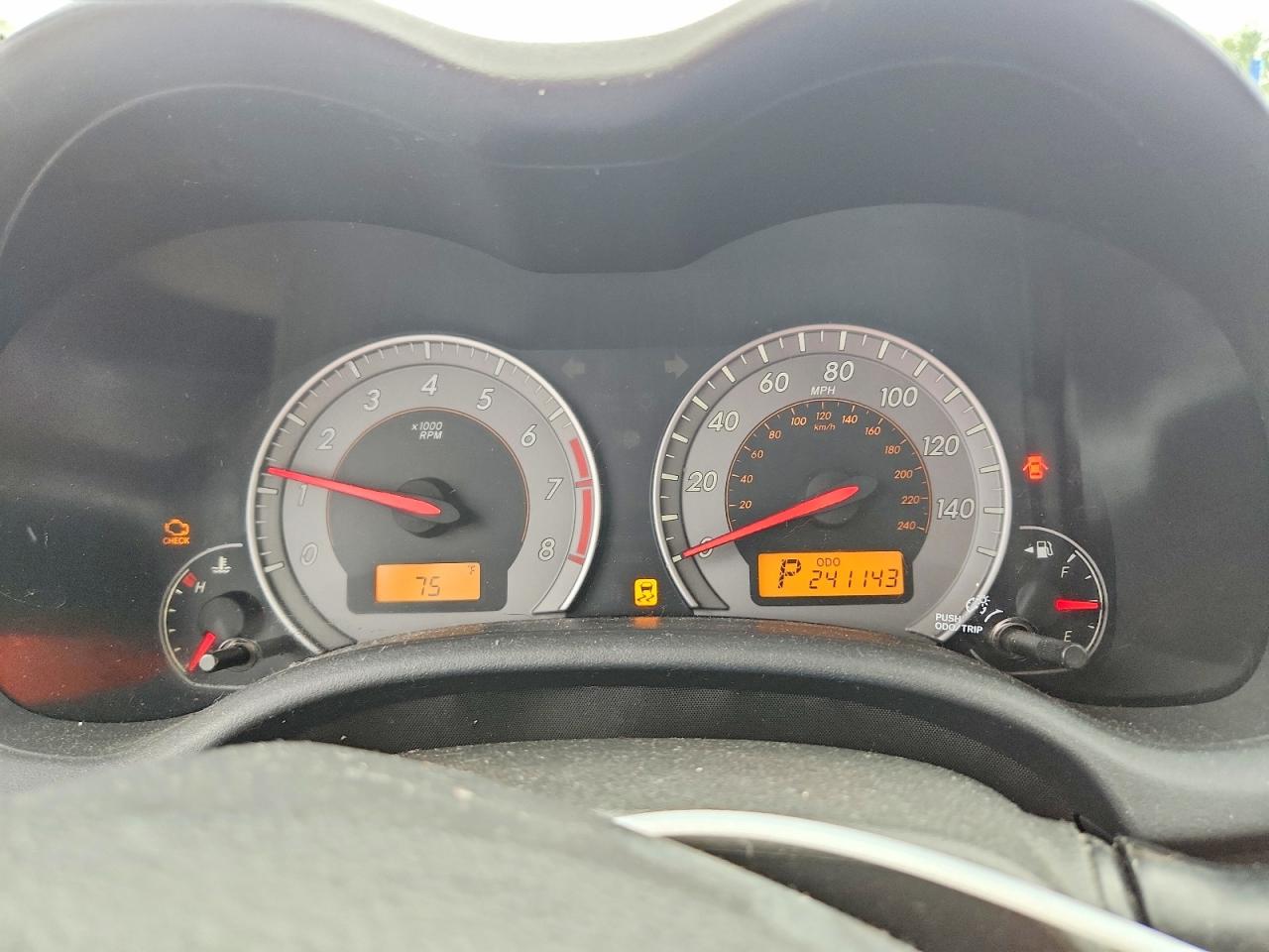 2010 TOYOTA COROLLA S photo 9
