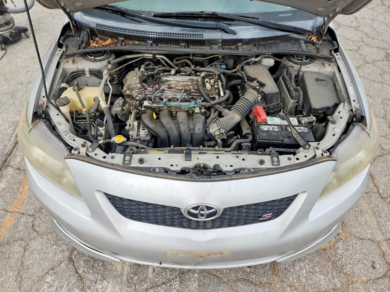 2010 TOYOTA COROLLA S photo 11