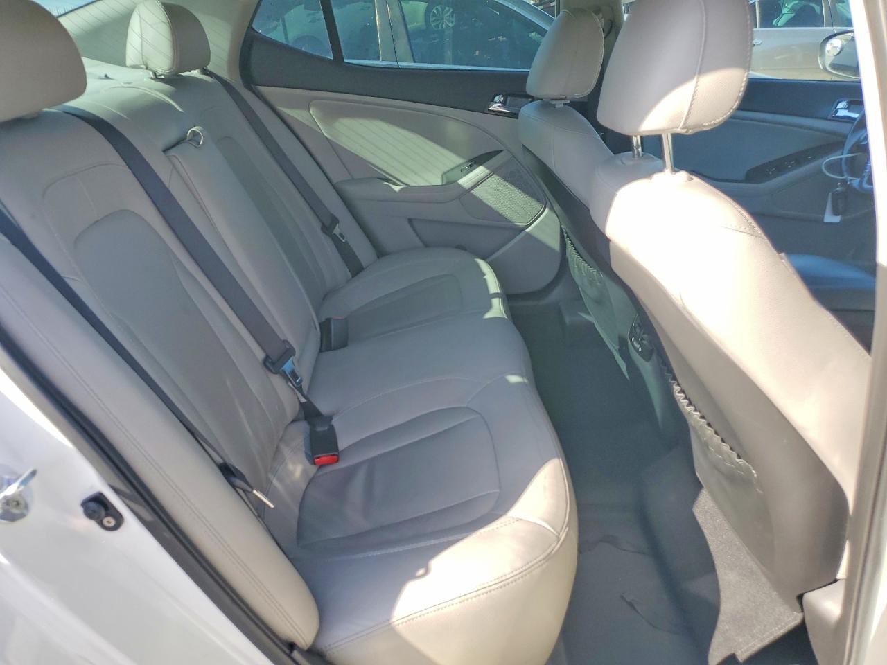 2011 KIA OPTIMA EX photo 19
