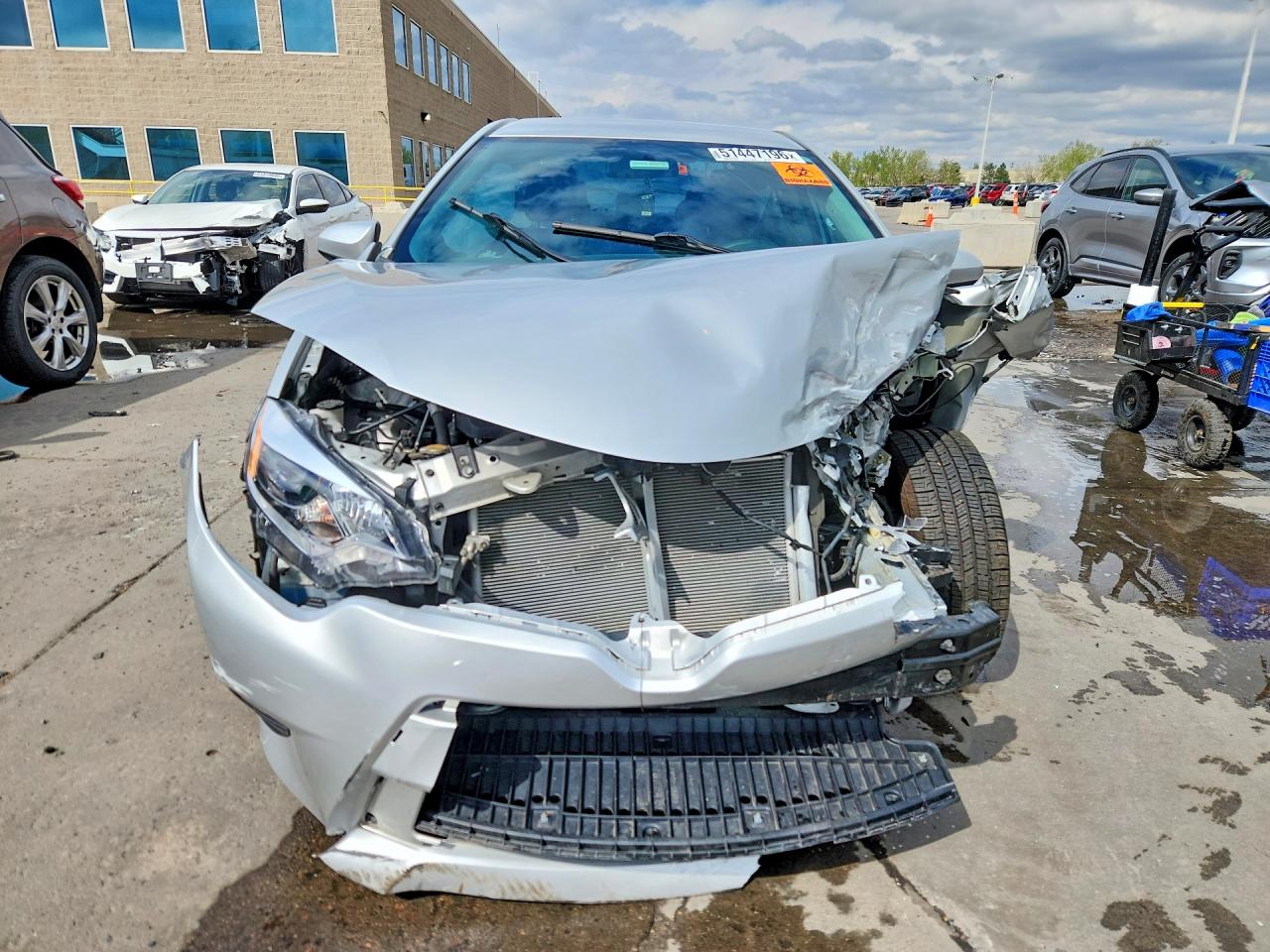 2016 TOYOTA COROLLA LE photo 9