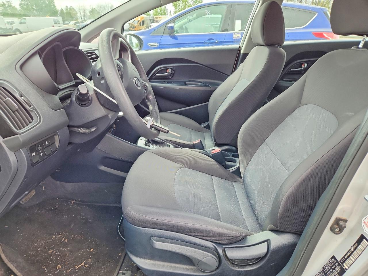 2016 KIA RIO LX photo 19