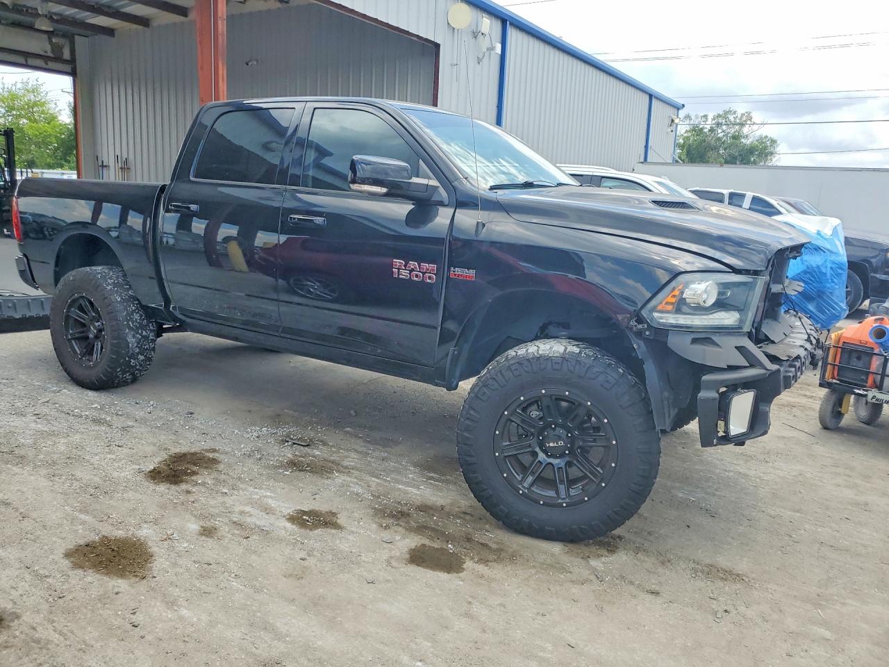 2014 RAM 1500 SPORT photo 16