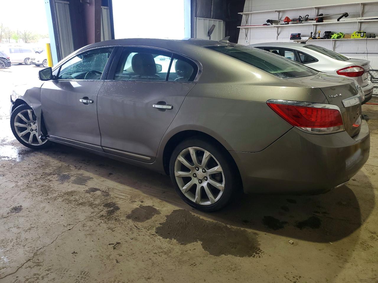2010 BUICK LACROSSE CXS photo 3