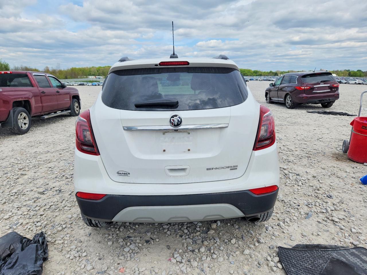 2020 BUICK ENCORE PREFERRED photo 11