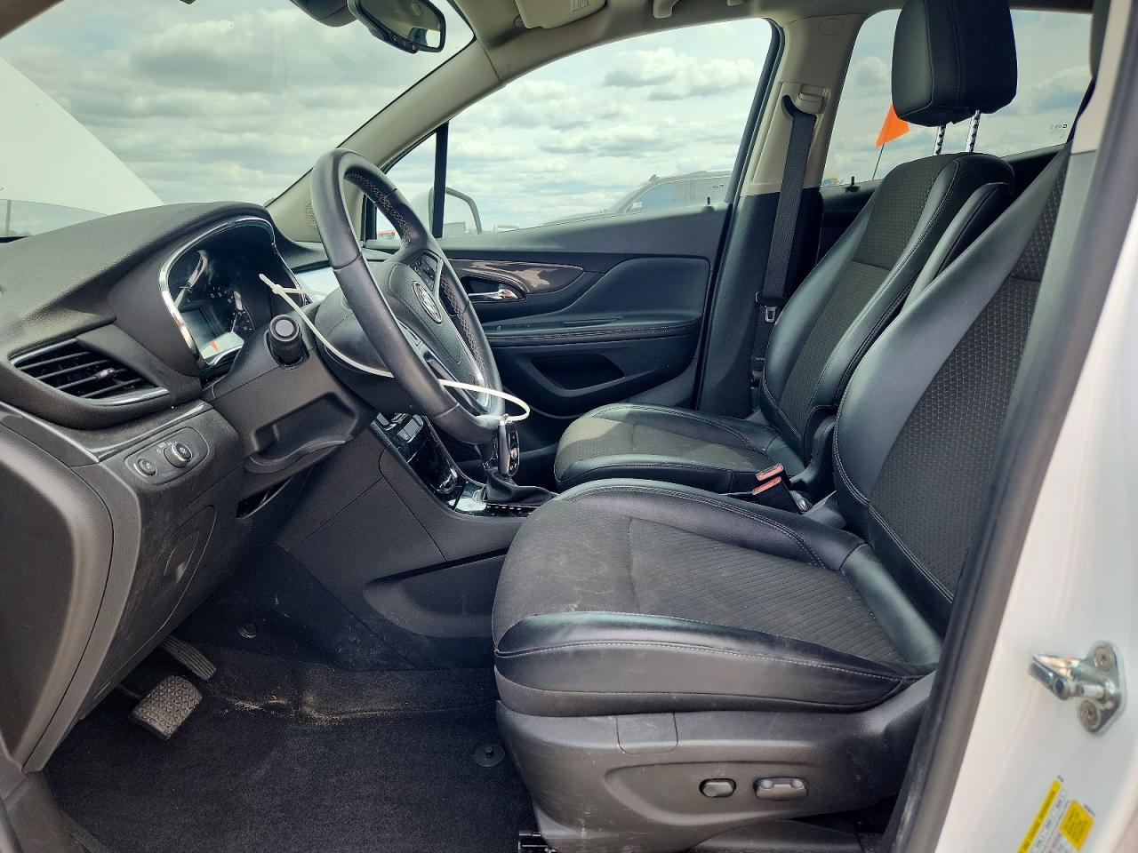 2020 BUICK ENCORE PREFERRED photo 13