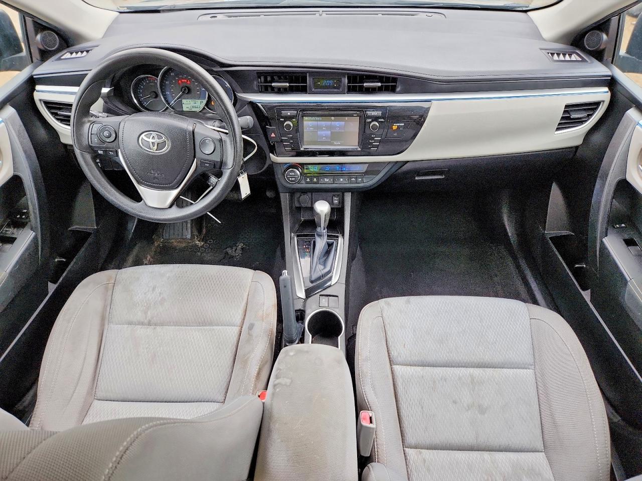 2016 TOYOTA COROLLA LE photo 8