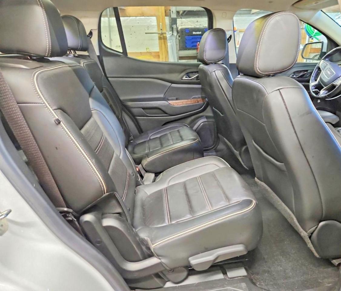 2021 GMC ACADIA DENALI photo 21