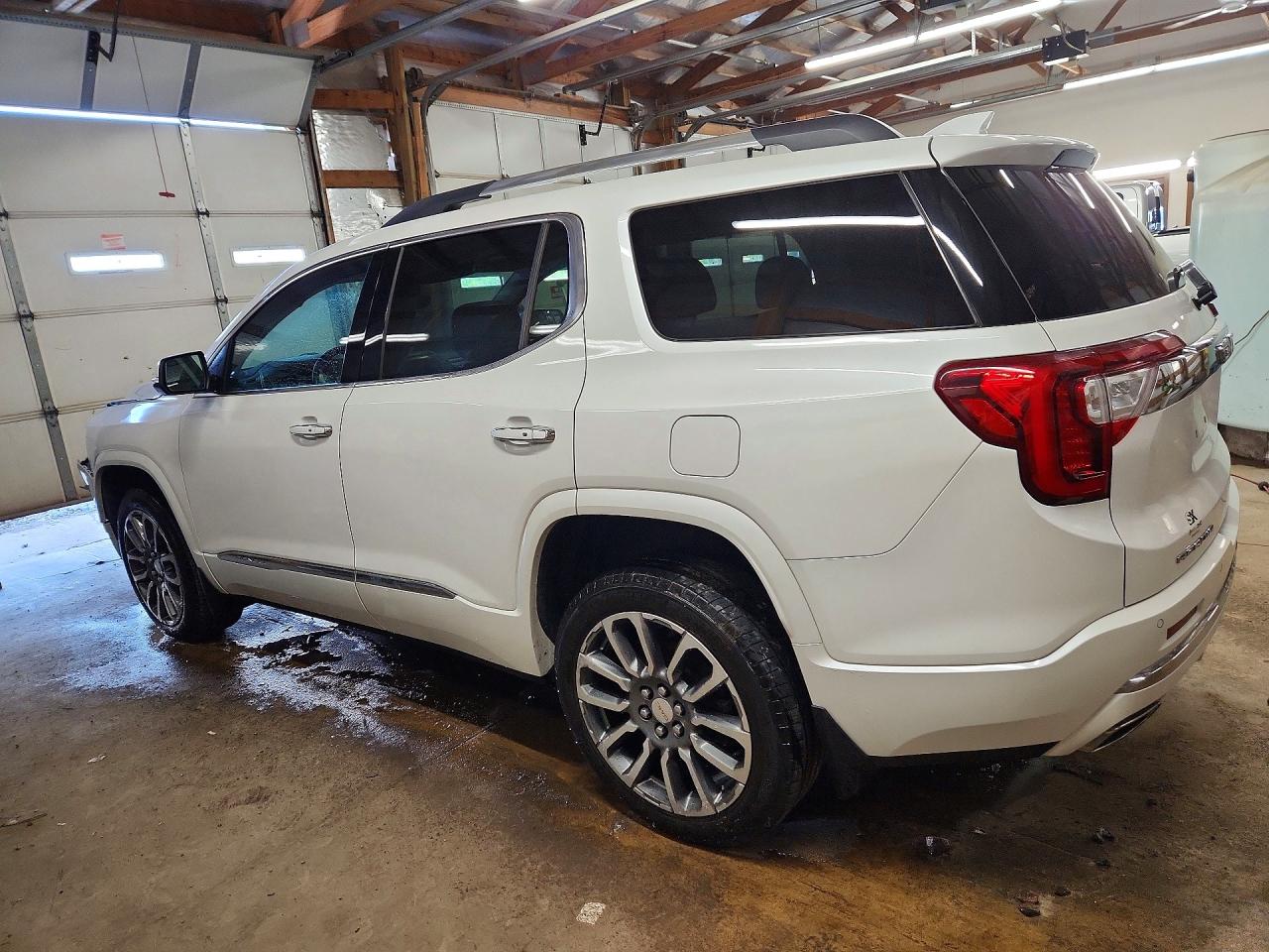 2021 GMC ACADIA DENALI photo 3