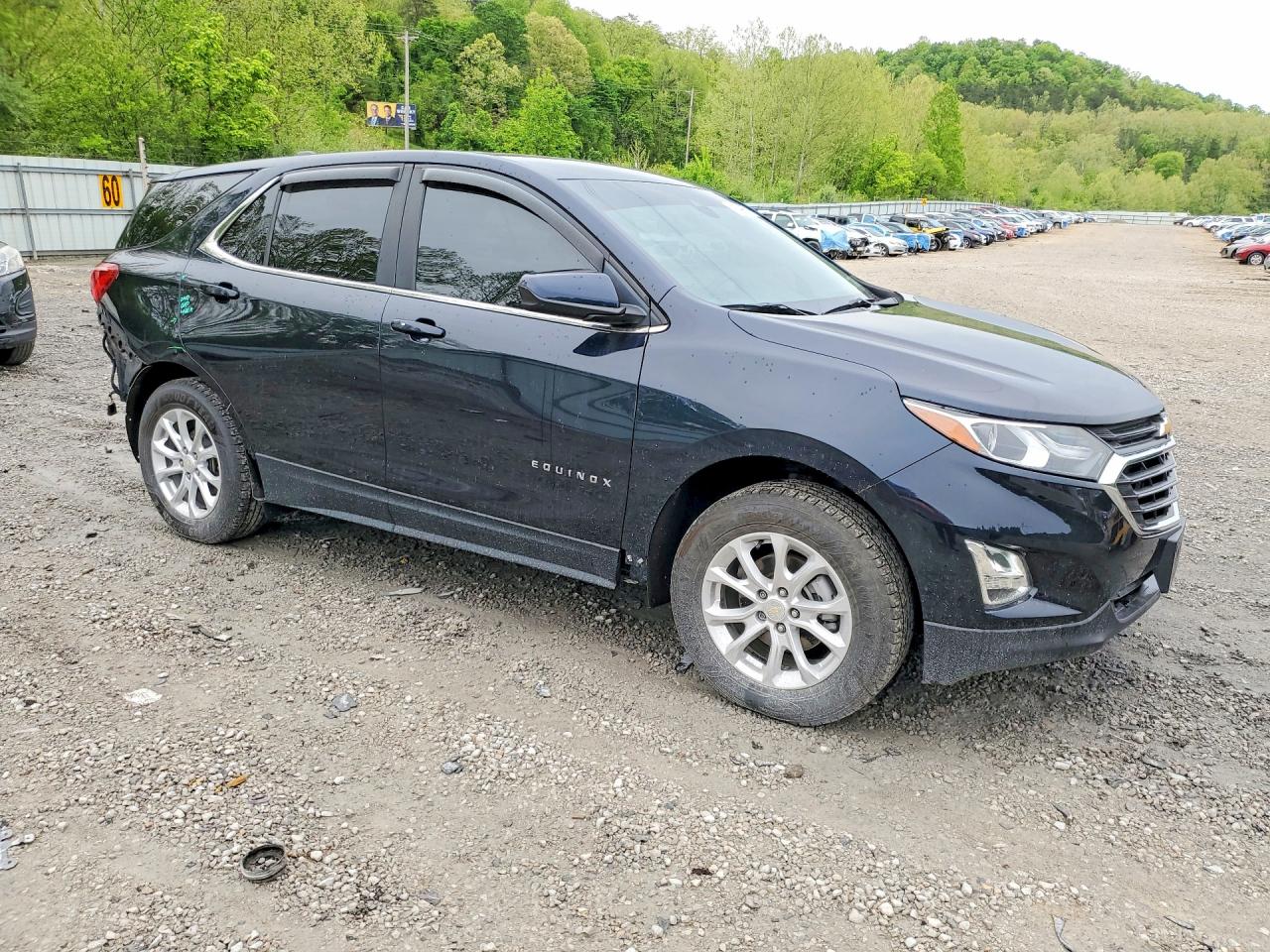 2021 CHEVROLET EQUINOX LT photo 4