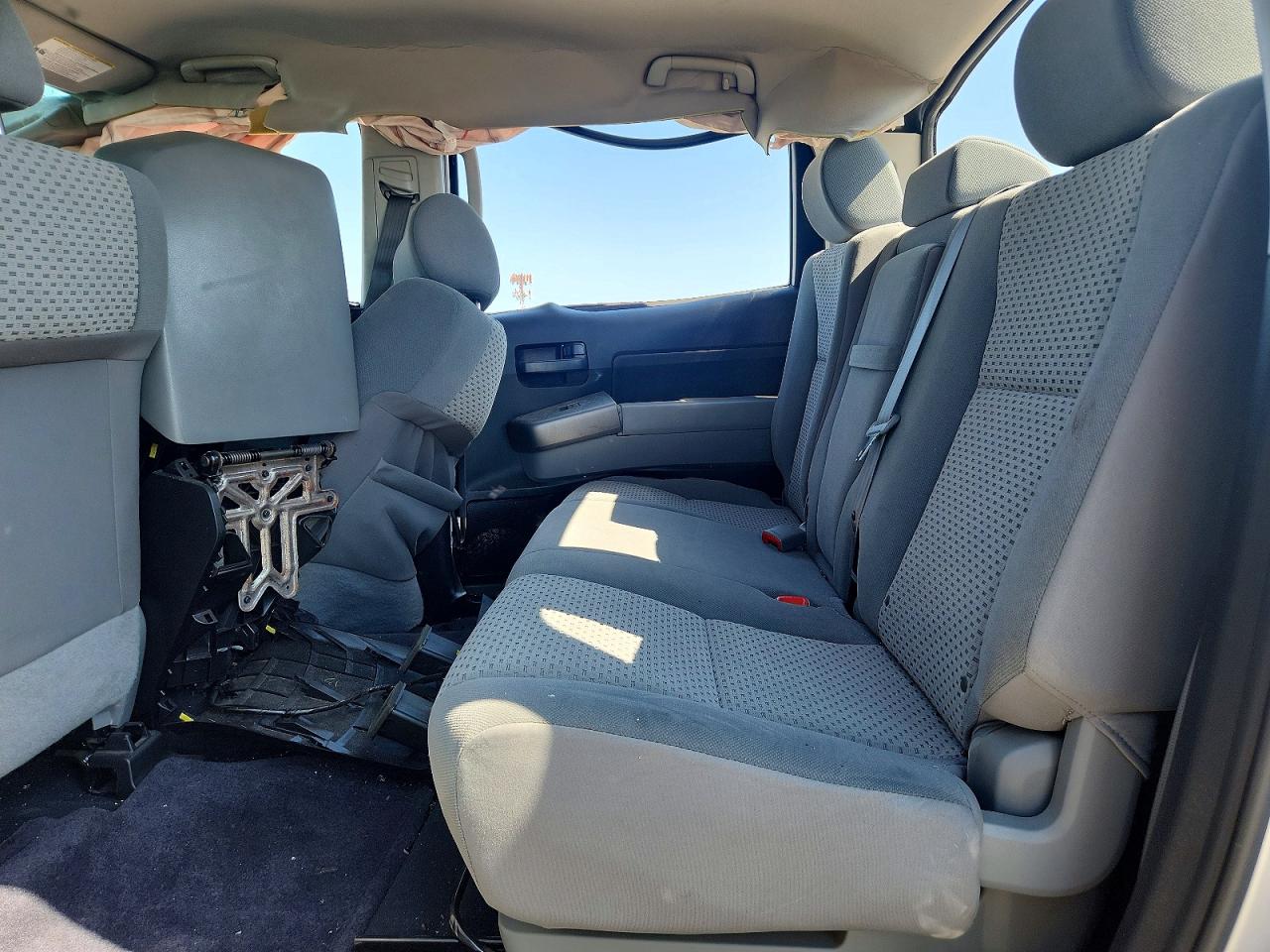 2012 TOYOTA TUNDRA CREWMAX SR5 photo 19