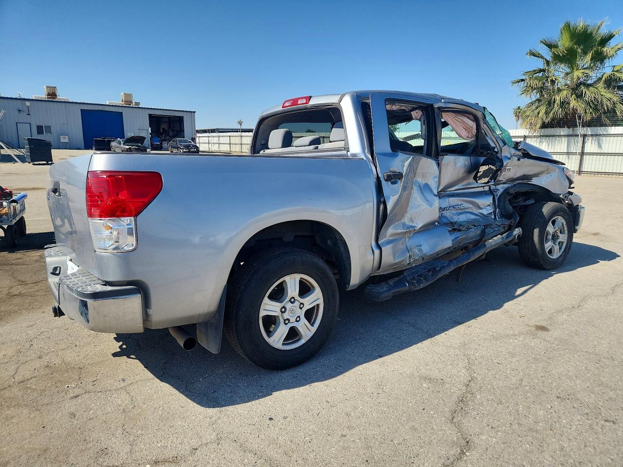 2012 TOYOTA TUNDRA CREWMAX SR5 photo 5