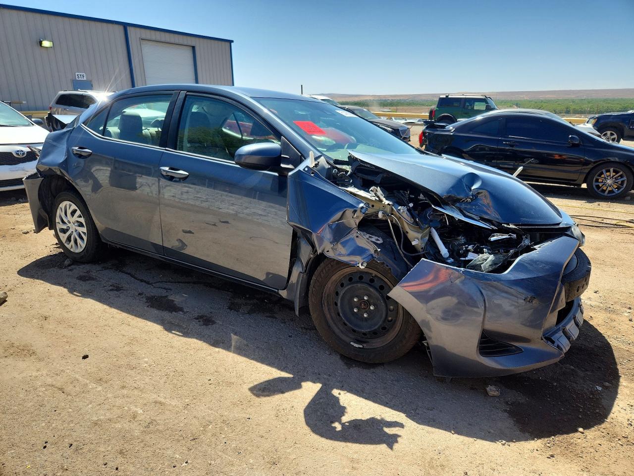 2018 TOYOTA COROLLA LE photo 7