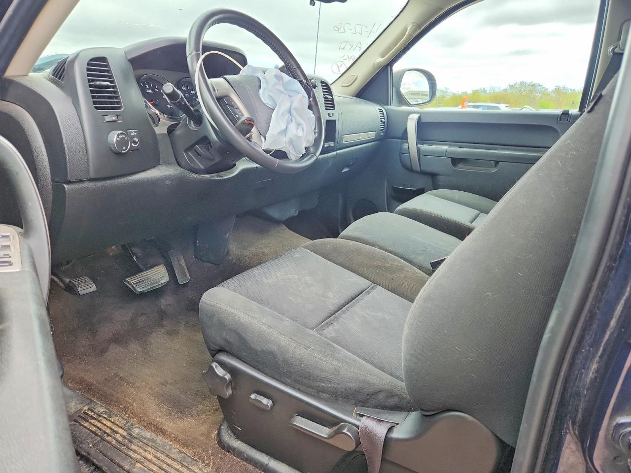 2010 CHEVROLET SILVERADO C1500 LT photo 19