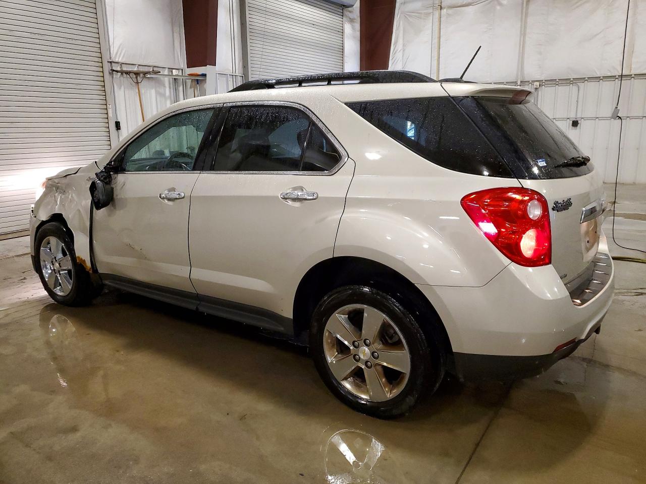 2015 CHEVROLET EQUINOX LT photo 3