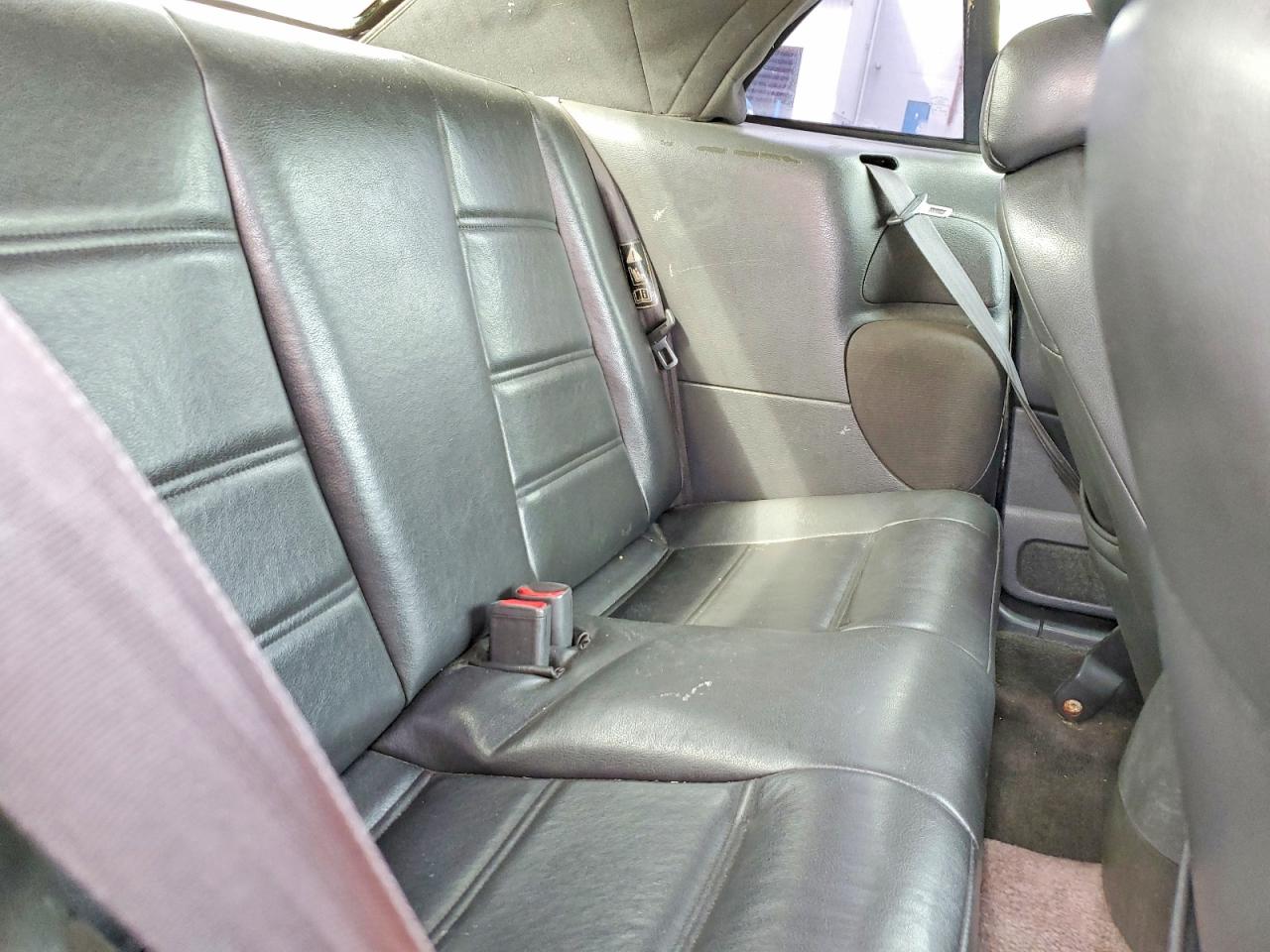 2000 FORD MUSTANG photo 28