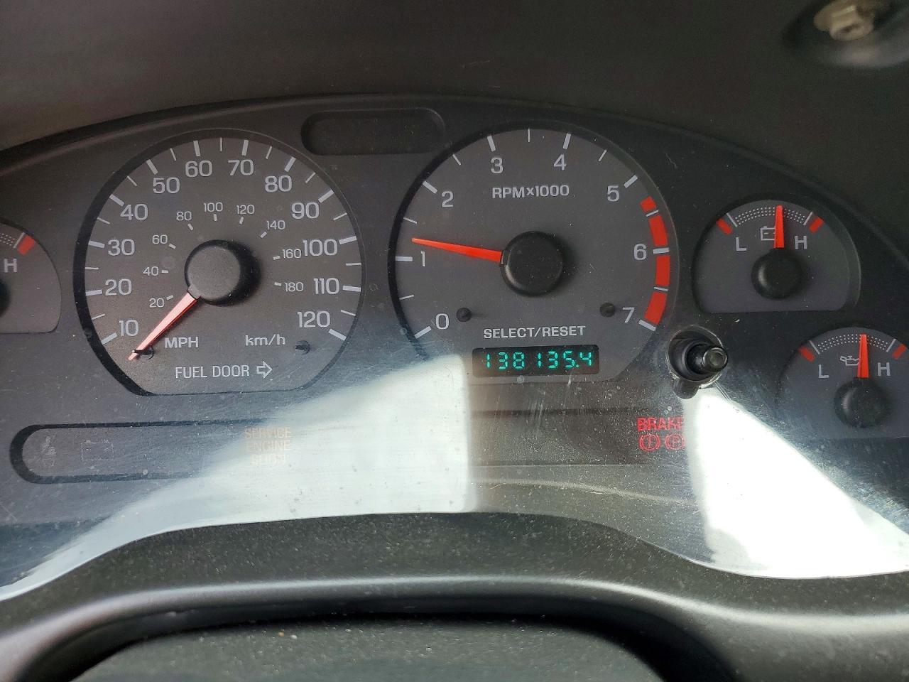2000 FORD MUSTANG photo 25