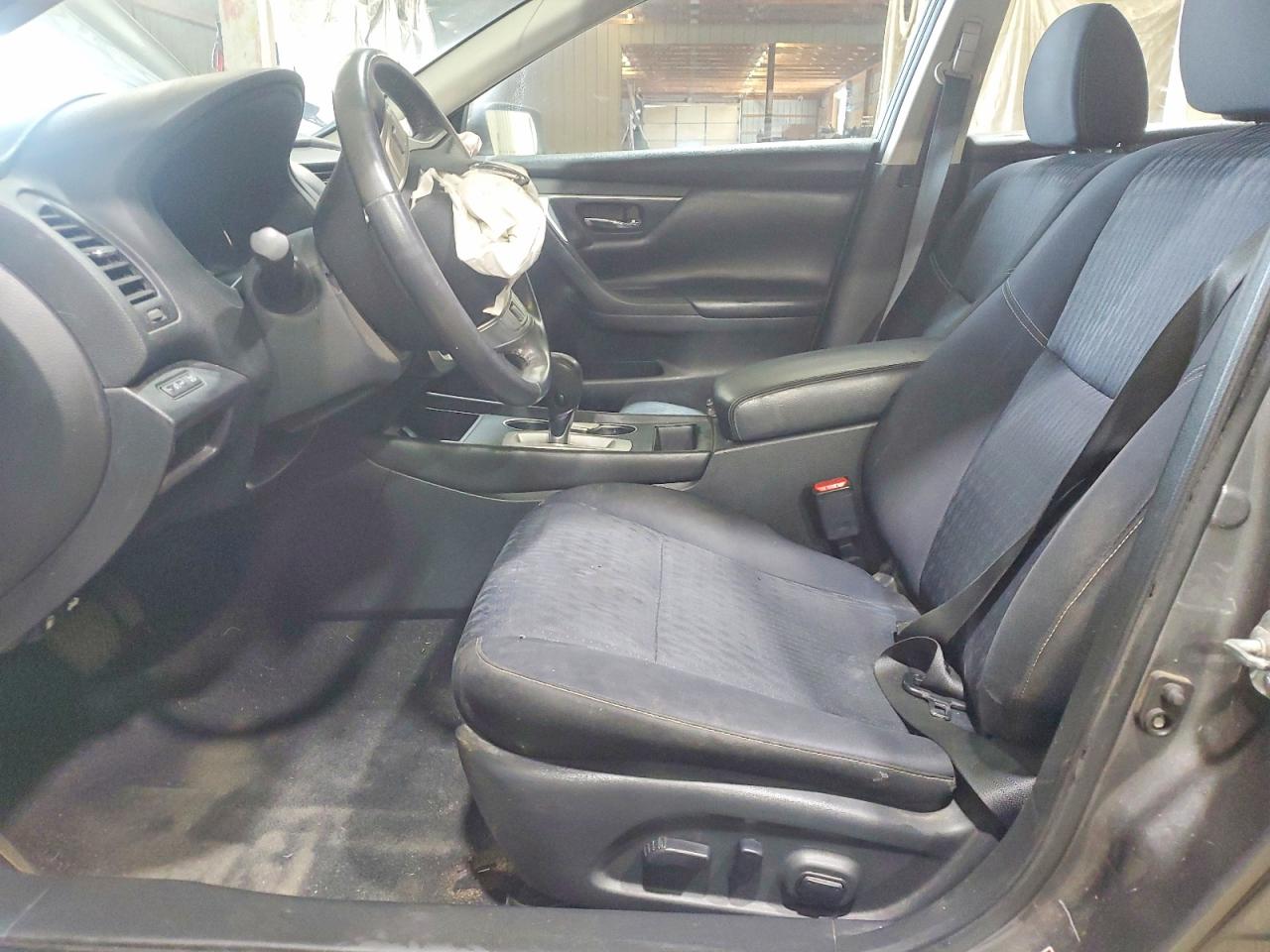 2017 NISSAN ALTIMA 2.5 SV photo 19