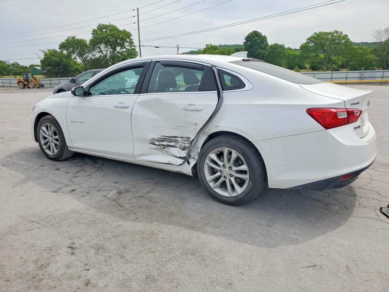 2018 CHEVROLET MALIBU LT photo 4