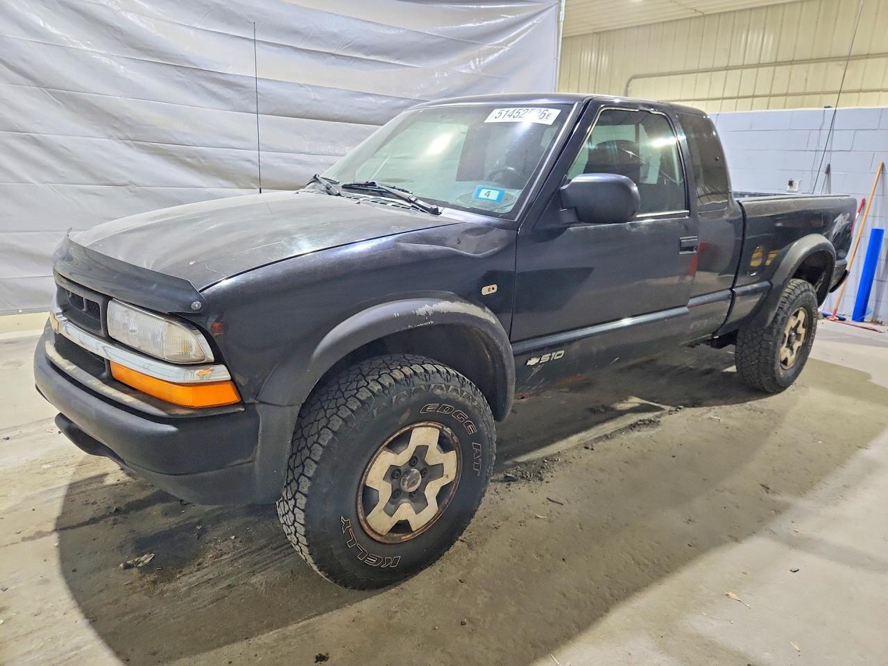 2000 CHEVROLET S TRUCK