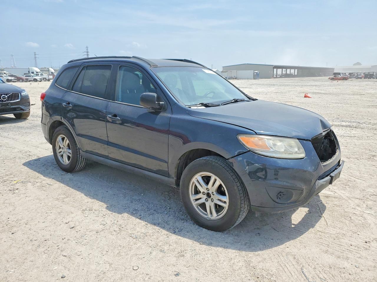 2012 HYUNDAI SANTA FE GLS photo 10