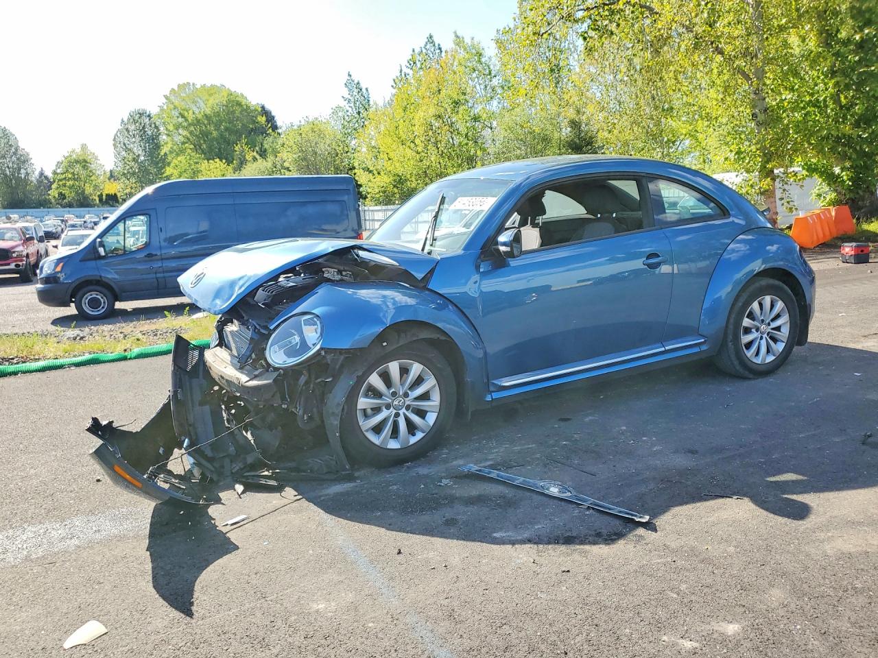 2019 VOLKSWAGEN BEETLE
