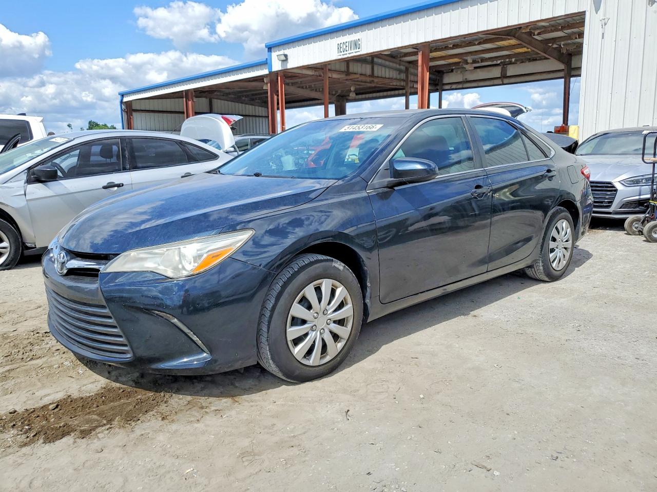 2017 TOYOTA CAMRY
