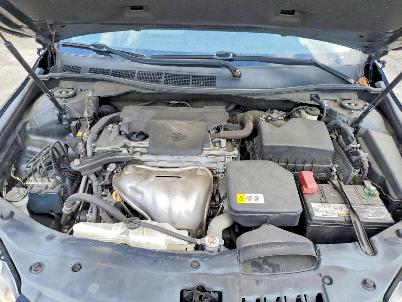 2017 TOYOTA CAMRY LE photo 21