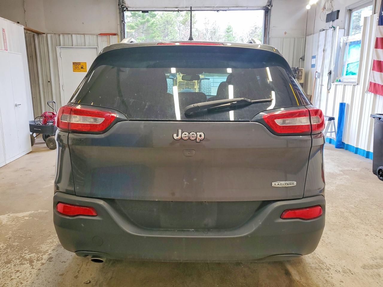 2017 JEEP CHEROKEE LATITUDE photo 16