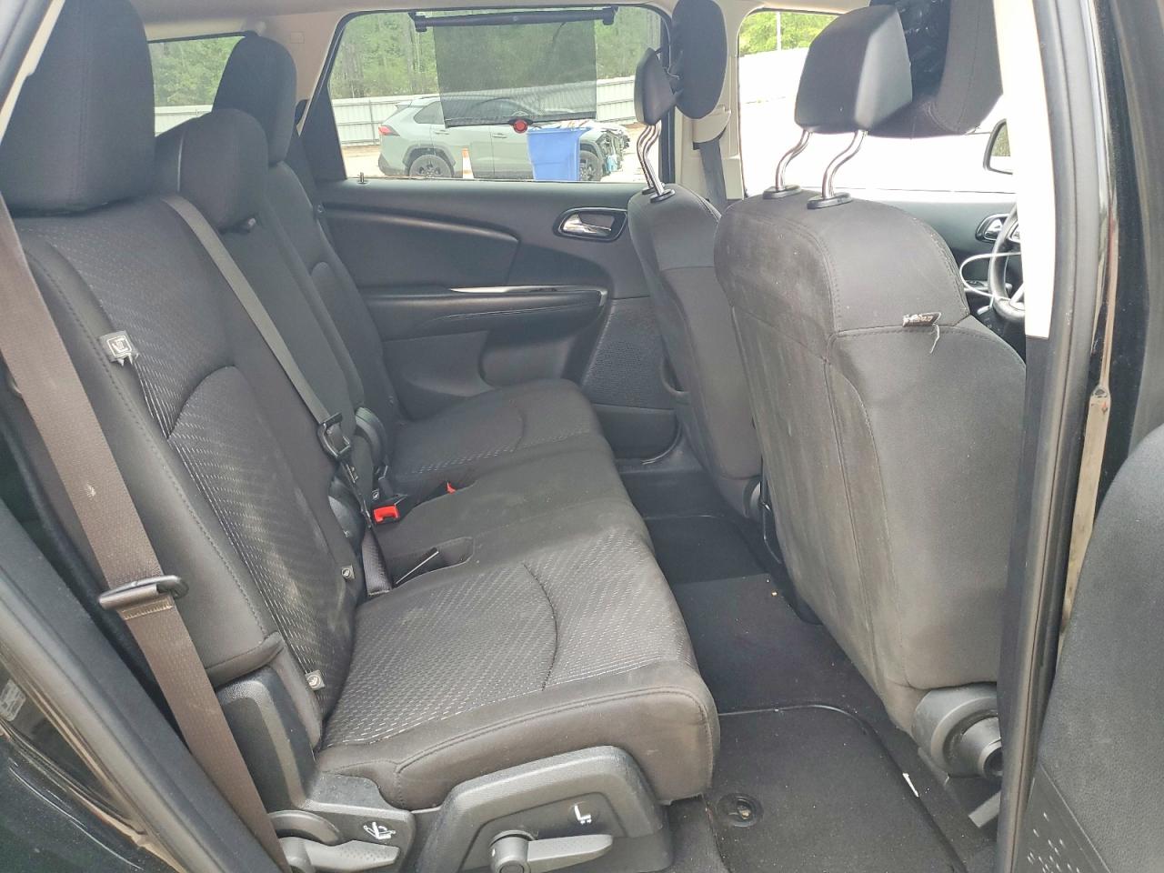 2017 DODGE JOURNEY SE photo 28