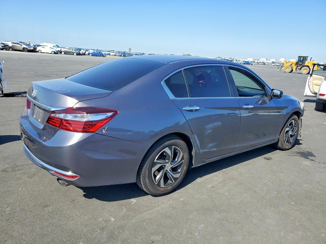 2016 HONDA ACCORD LX photo 3