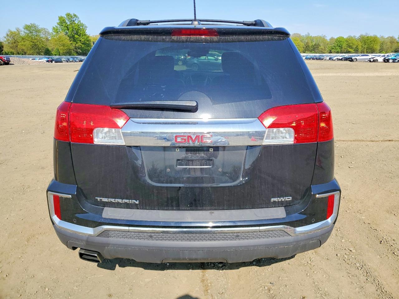 2017 GMC TERRAIN SLT photo 11