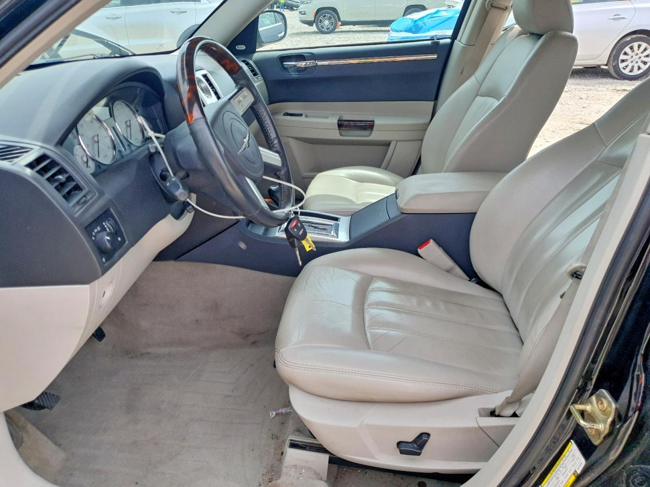 2006 CHRYSLER 300C photo 19