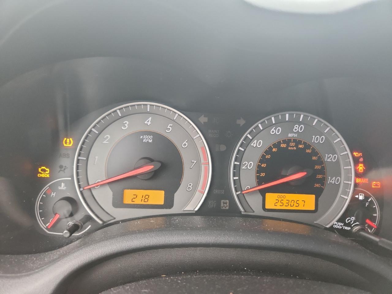 2010 TOYOTA COROLLA S photo 17