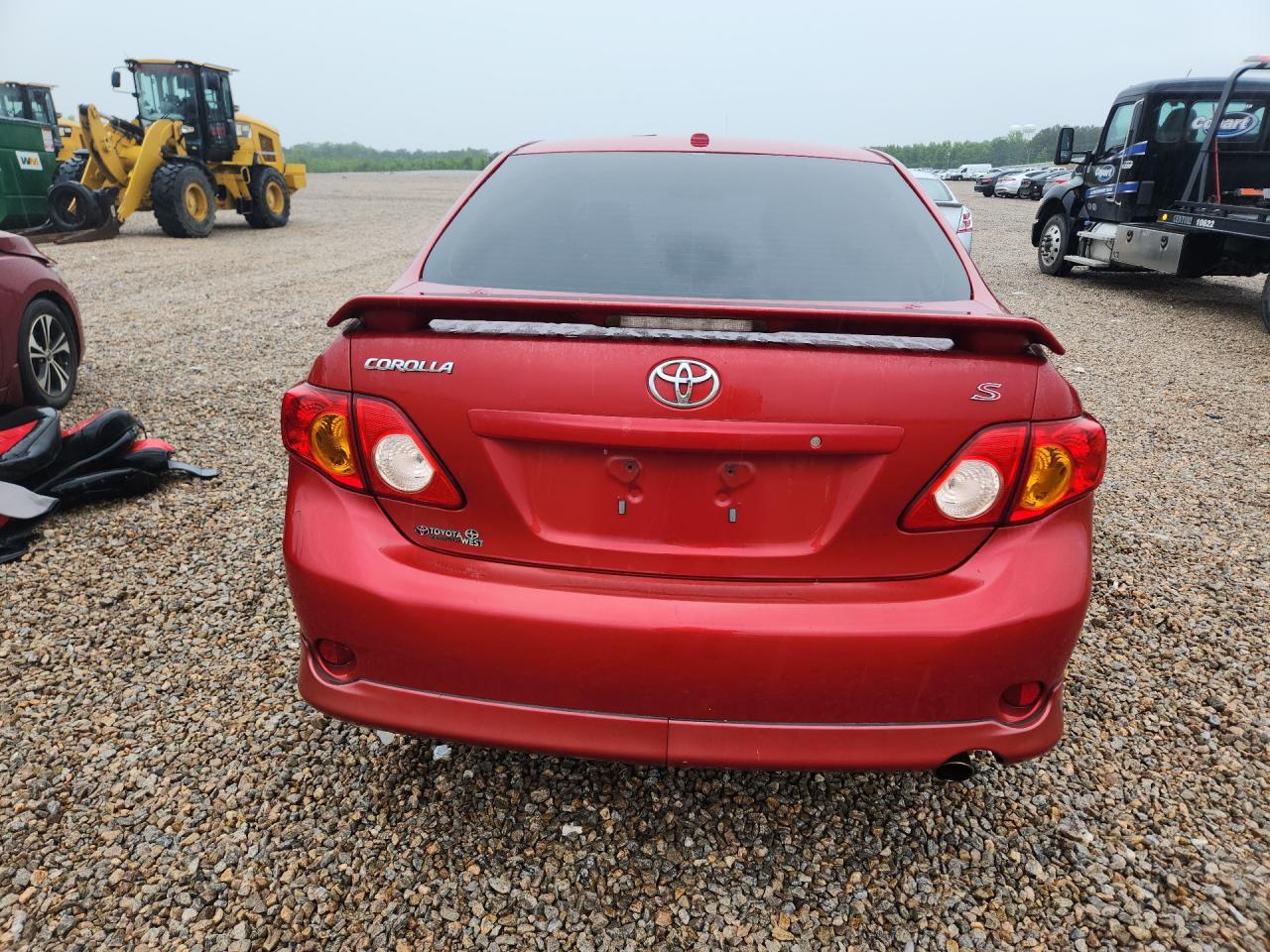 2010 TOYOTA COROLLA S photo 11