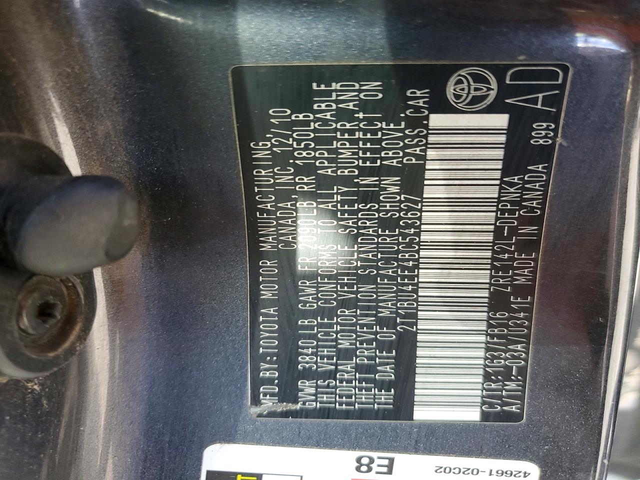2011 TOYOTA COROLLA LE photo 34