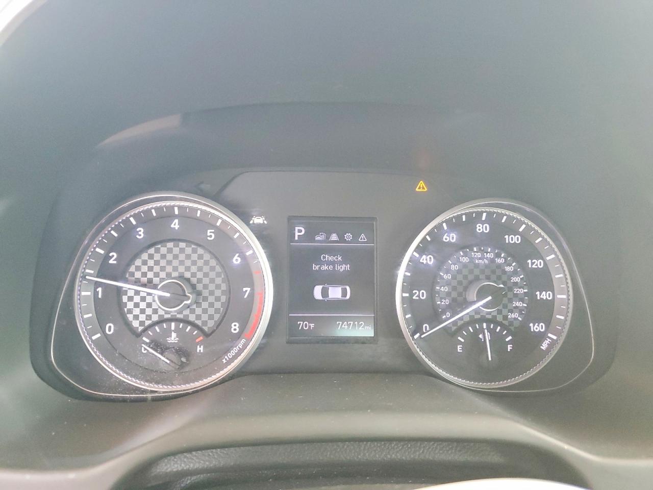 2020 HYUNDAI ELANTRA SEL photo 17