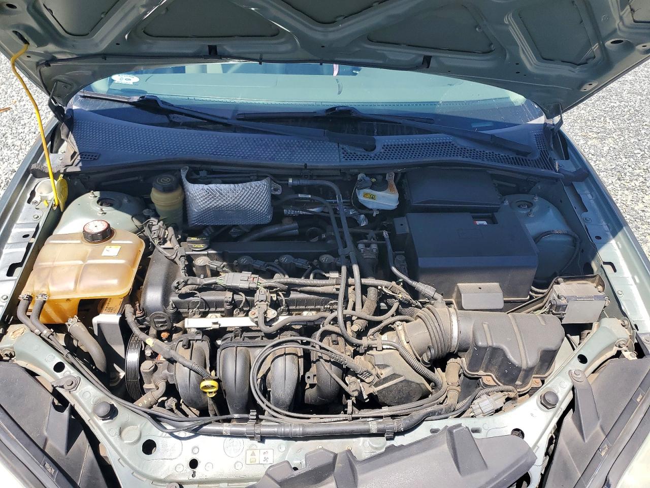 2005 FORD FOCUS ZX4 photo 31