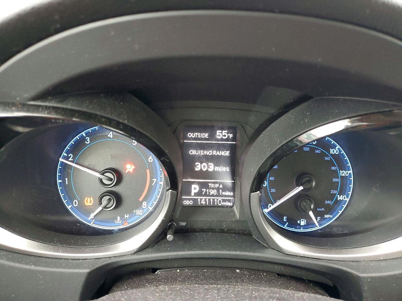 2016 TOYOTA COROLLA S PLUS photo 17