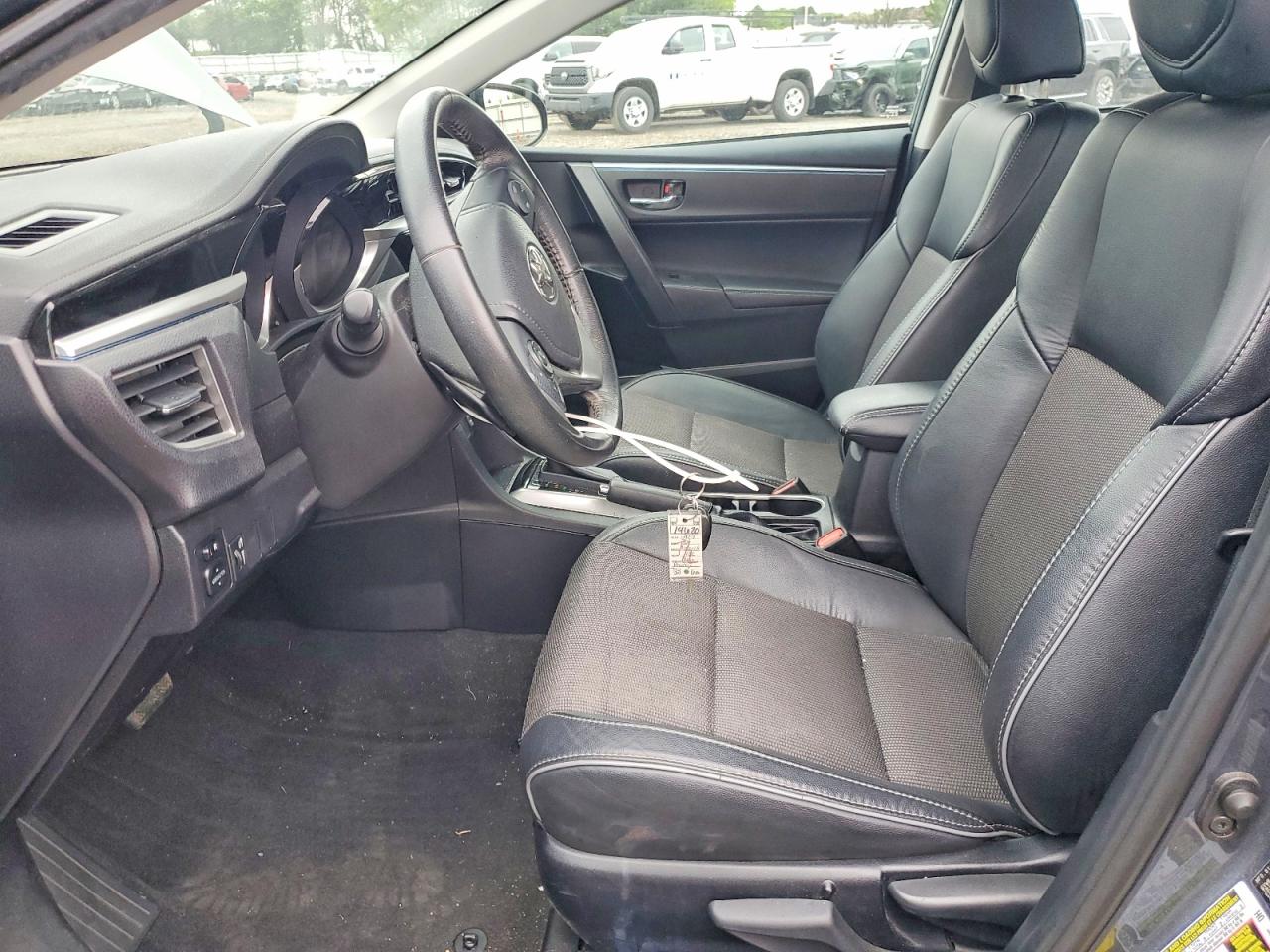 2016 TOYOTA COROLLA S PLUS photo 13