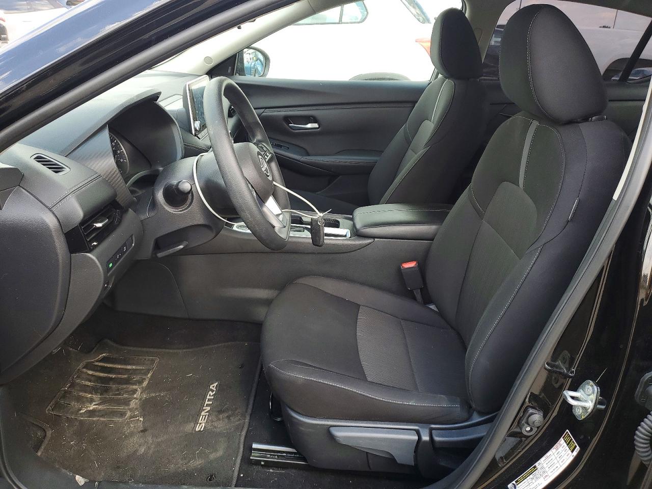2025 NISSAN SENTRA SV photo 7