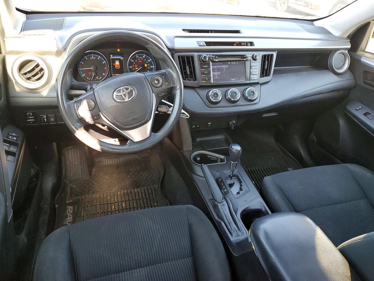 2018 TOYOTA RAV4 LE photo 15