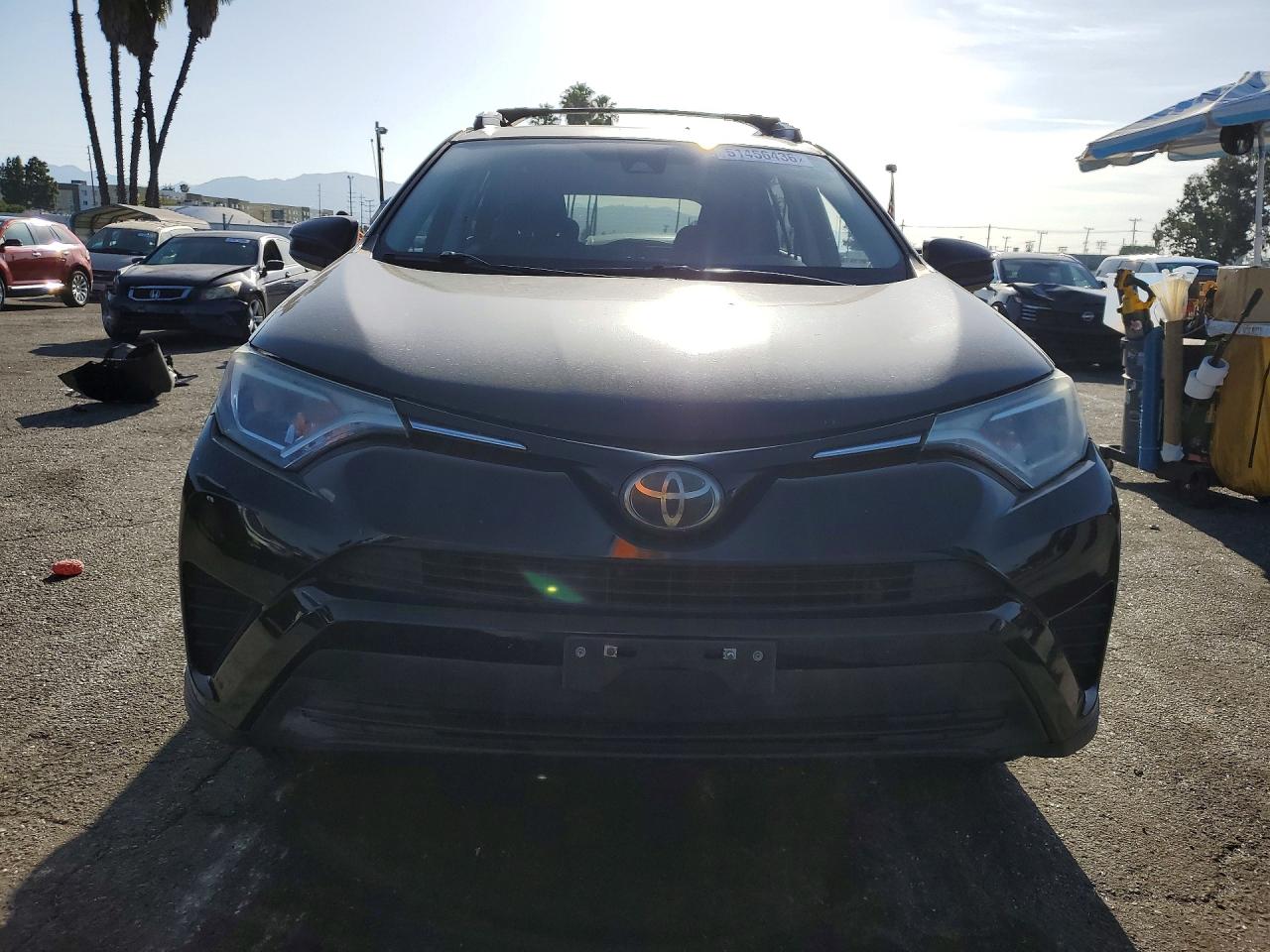 2018 TOYOTA RAV4 LE photo 9