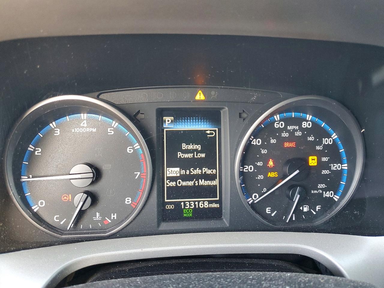 2018 TOYOTA RAV4 LE photo 17