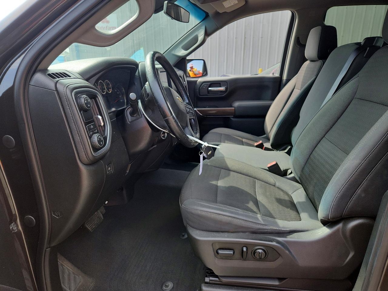 2019 CHEVROLET SILVERADO C1500 LT photo 19