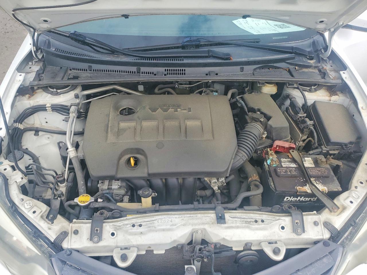 2016 TOYOTA COROLLA LE photo 11