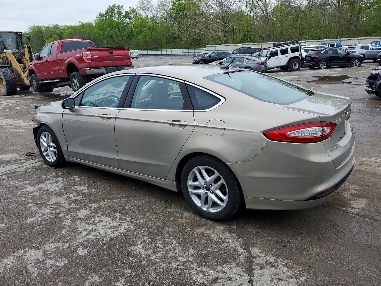 2015 FORD FUSION SE photo 3