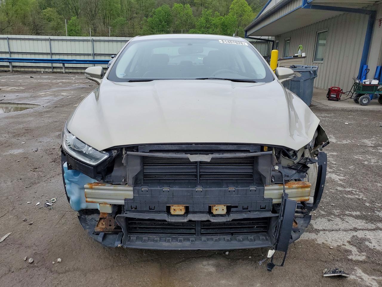 2015 FORD FUSION SE photo 9